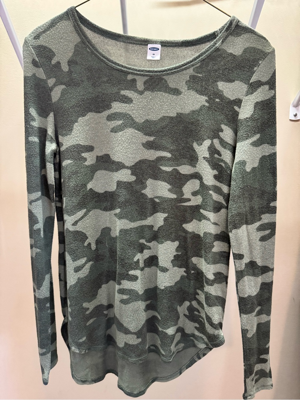 Old Navy Women's Long Sleeve Camo Top